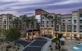 Hampton Inn & Suites Phoenix Glendale-Westgate